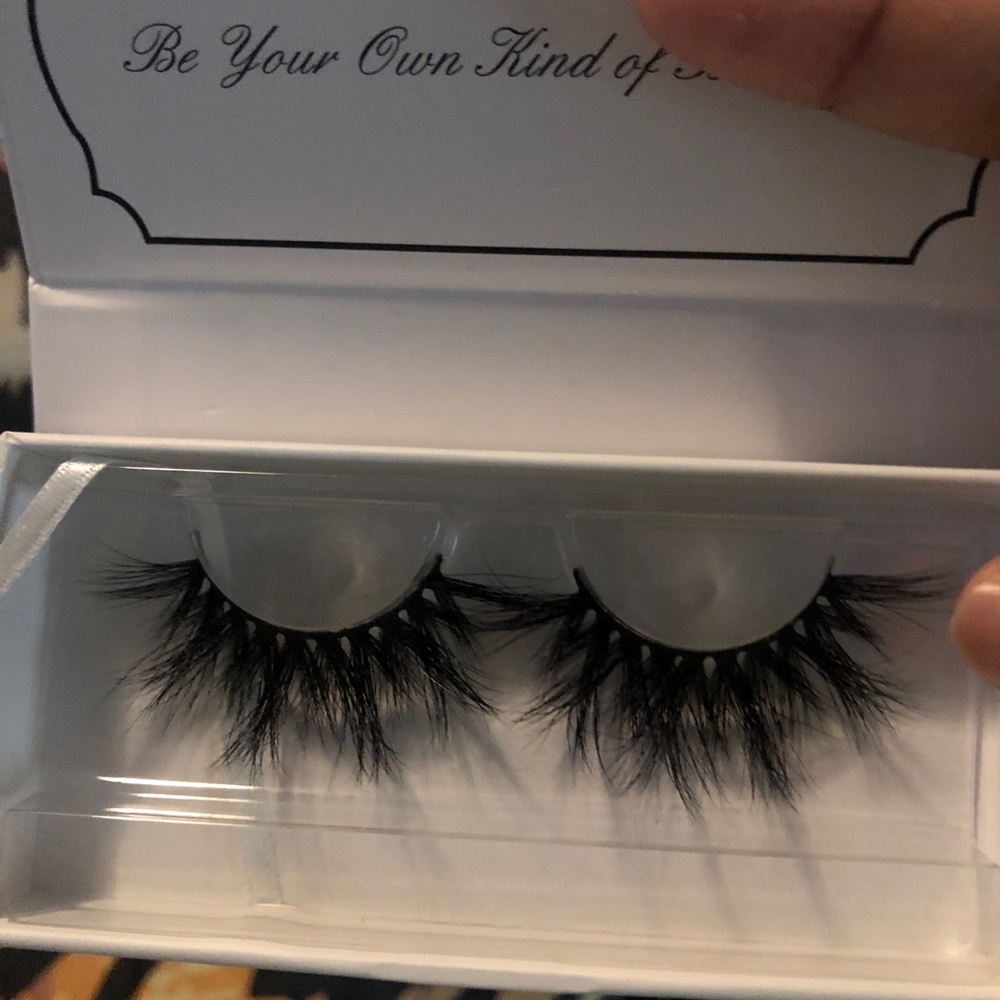 Lashes